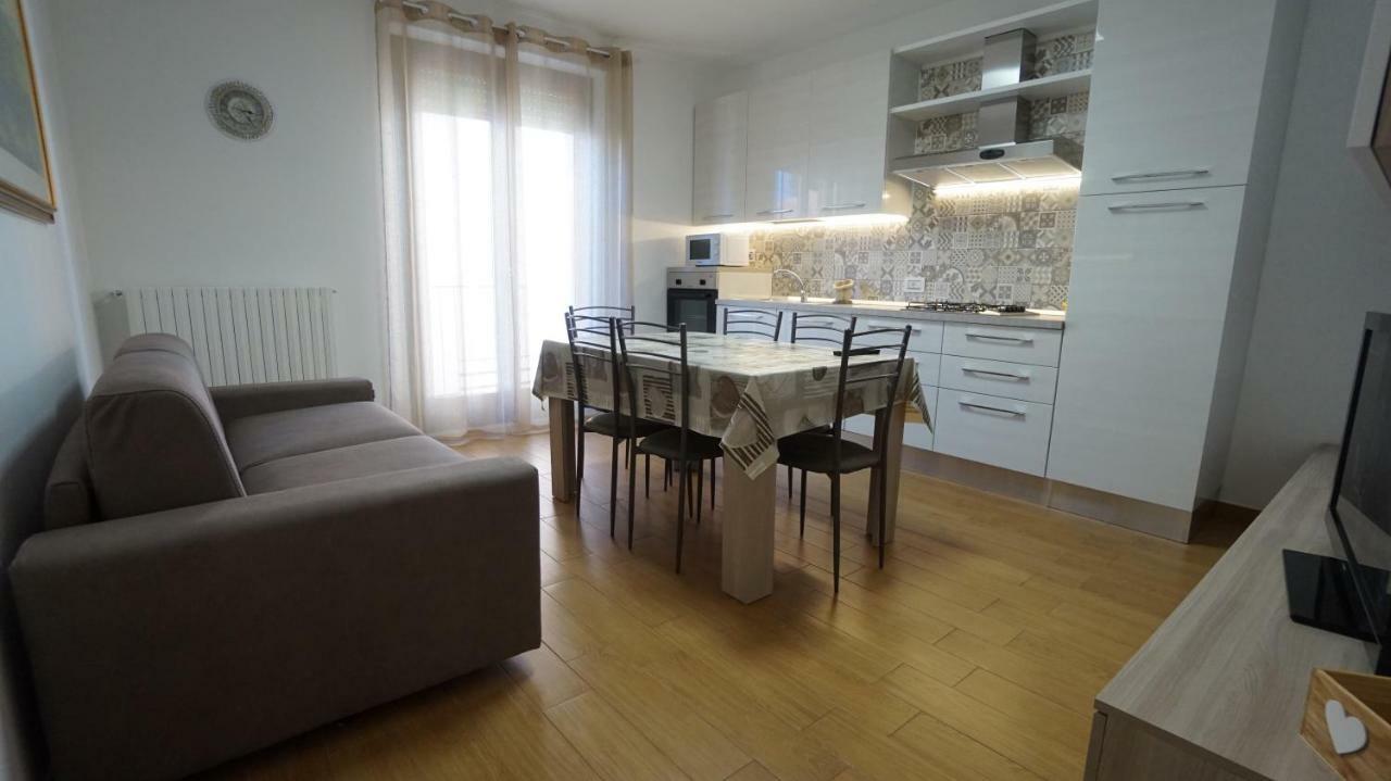 Residenza Topazio San Benedetto del Tronto Exterior foto