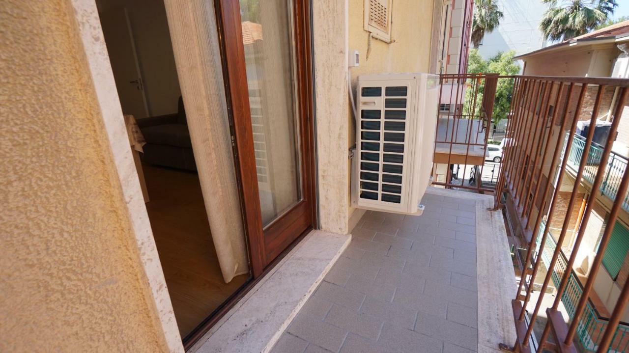 Residenza Topazio San Benedetto del Tronto Exterior foto